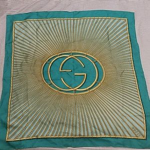 Gucci scarf
